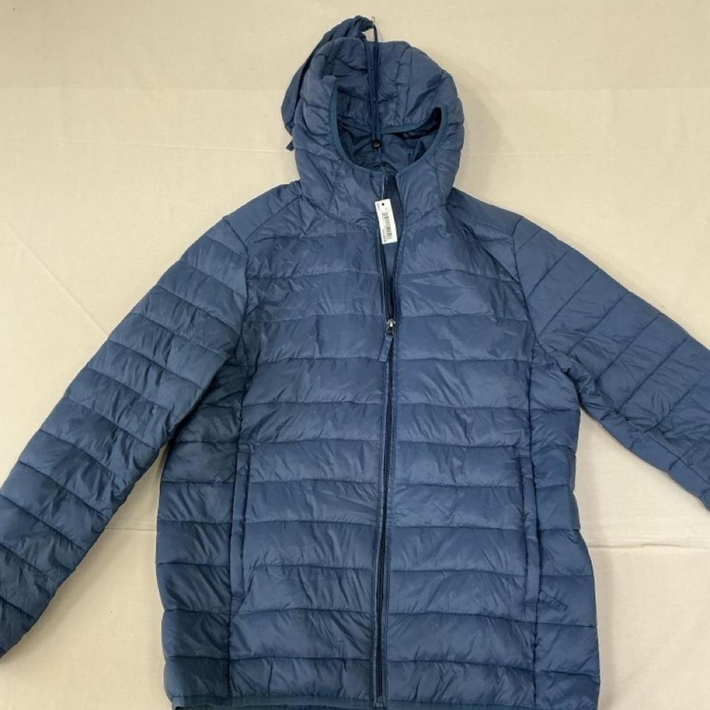 Blue lightweight puffer jacket in size Medium